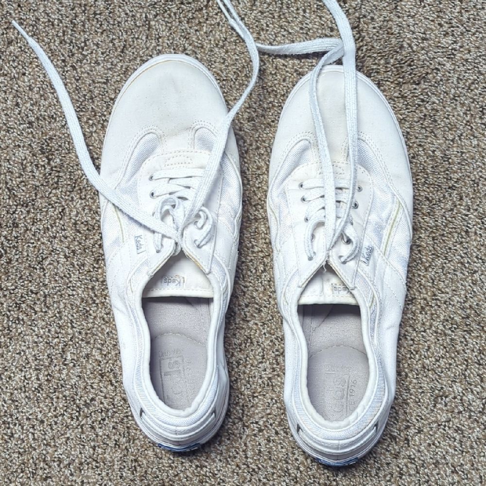 Keds Women's White Lace-Up Sneakers Size 10